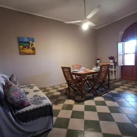 Frida Casavacanze Σπίτι διακοπών Castellammare del Golfo